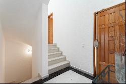 Terraced house, 3 bedrooms, for Sale