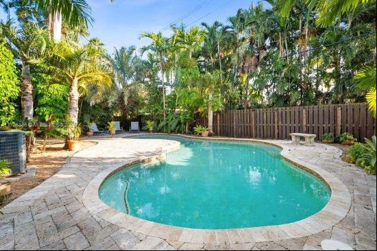 Beautiful pool home available for short-term rent. Nestled between the beach and Downtown 