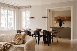 Cosmopolitan living in Charlottenburg: luxury flat with add. seperate apartment