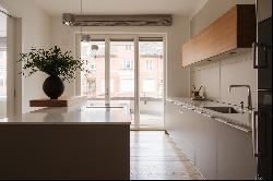 Cosmopolitan living in Charlottenburg: luxury flat with add. seperate apartment