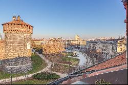 Charming penthouse with view over Piazza Castello