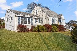 77 Westfield Drive,Cranston, RI, 02920