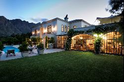 Elegance and grandeur in the Franschhoek Valley