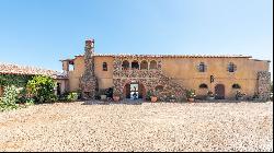 TUSCAN INSPIRED VILLA GUESTHOUSE WITH WINE CELLAR AND INCREDIBLE VIEWS