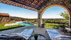 TUSCAN INSPIRED VILLA GUESTHOUSE WITH WINE CELLAR AND INCREDIBLE VIEWS