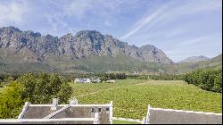 EXCLUSIVE WINE ESTATE IN BREATHTAKING LOCATION