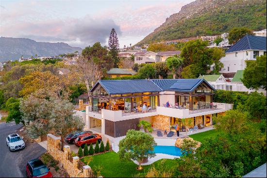 2 Marais Road, Hout Bay