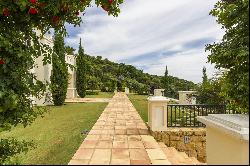 Beautiful Colonial styled Villa in La Zagaleta, Benahavís