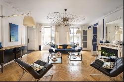 Paris 7th District – A 3/4 bed family apartment