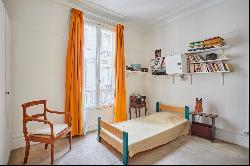 Sale - Apartment Paris 16th (Muette)