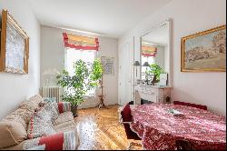 Paris 8th District – A sunny 5-bed apartment