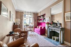 Paris 8th District – A sunny 5-bed apartment