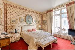 Paris 8th District – A sunny 5-bed apartment