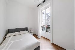 PARIS 7 / RUE DE CASTELLANE - 4 bedrooms - 200m² - Paris