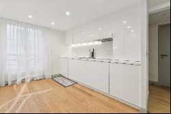 PARIS 8 / Rue du Faubourg Saint-honoré - 5 rooms - 3 bedrooms