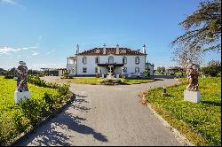 Country Estate, 15 bedrooms, for Sale