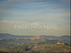 Beautiful Podere with a view of San Gimignano