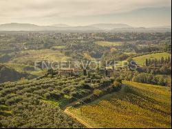 Beautiful Podere with a view of San Gimignano