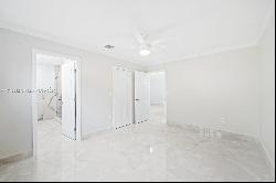 3203 W 70th Ter, Hialeah FL 33018