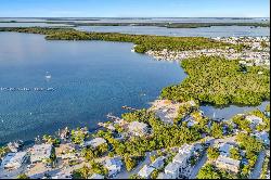 9 Gulf Dr, Key Largo FL 33037