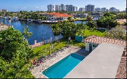 607 Layne Blvd, Hallandale Beach FL 33009