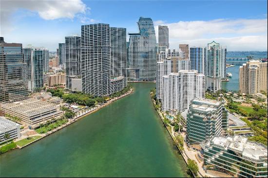 999 Brickell Bay Dr # 1010, Miami FL 33131