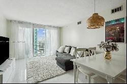 335 S Biscayne Blvd # 2801, Miami FL 33131