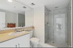 335 S Biscayne Blvd # 2801, Miami FL 33131