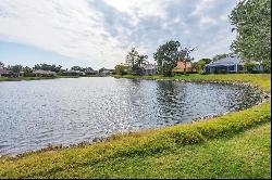 455 Park Trace Blvd, Osprey, FL 34229