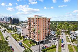 1120 North Shore Drive Ne 1004, ST PETERSBURG, FL, 33701