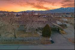 Charming Lemmon Valley farmhouse