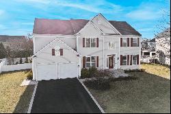 19 Oakland Hills Drive,Mount Sinai, NY, 11766