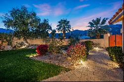 South Facing and Oversized in the La Quinta Cove!