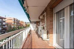 Flat For Sale In Sant Gervasi, Sant Gervasi, Barcelona