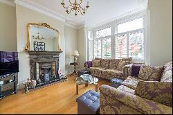 Deodar Road, Putney, London, SW15 2NN