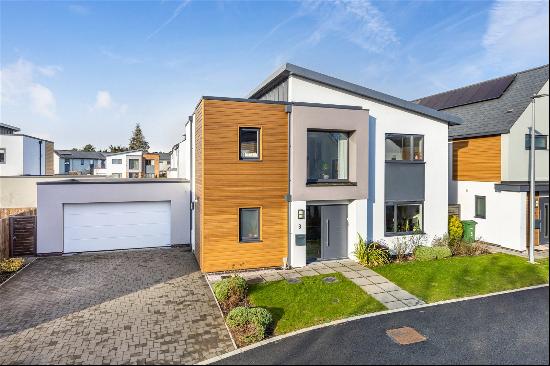 Edmunds Way, Exeter, Devon, EX2 7SR