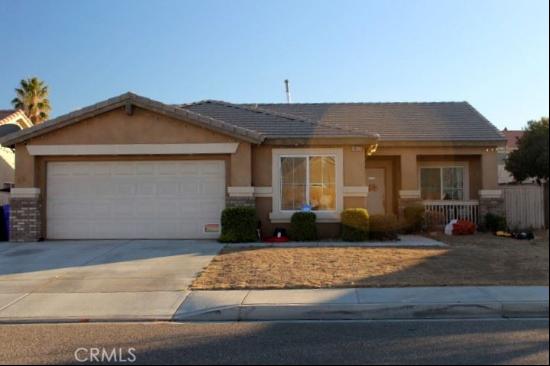 13777 Clear Valley Road, Victorville CA 92392