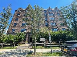 141 Wyckoff Place Unit 5F, Woodmere NY 11598