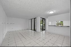 3545 Magellan Cir Unit 351-5, Aventura FL 33180