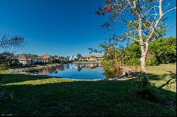 14859 Sterling Oaks Dr, Naples FL 34110