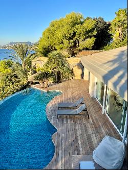 Stunning Seaside Villa with Panoramic Sea Views in Moraira, Cost, Teulada 03724