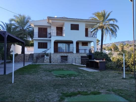 Spacious & Light-Filled Villa With Private Pool for sale in Beni, Benissa 03720