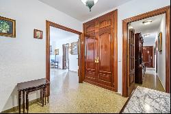 Exclusive second-line beach flat with sea views in La Malagueta, Málaga 29016