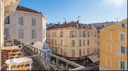 CANNES near Croisette magnificent contemporary renovated apartment