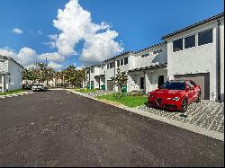 3770 SW 50th Ave Unit 3770, Pembroke Park FL 33023