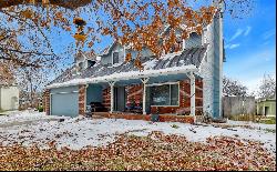 1324 N Manchester Ct, Wichita KS 67212