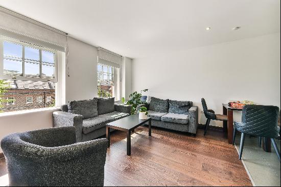 2 bedroom apartment to rent in the Sovereign Court development, providing easy access to t