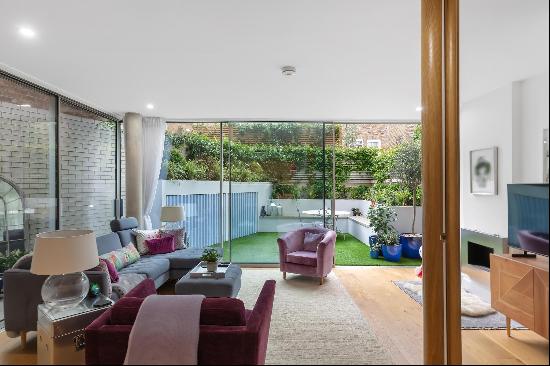 A rarely available three bedroom Mews house situated within Moore Park Mews, SW6.