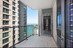 Great Condo on Lake Shore Dr 