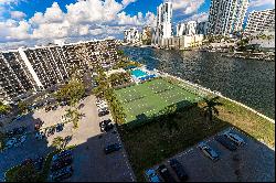 400 Leslie Dr,Hallandale Beach, FL, 33009